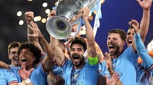 客战巴黎9次扑救！利物浦官方：阿利森当选队内3月最佳球员.